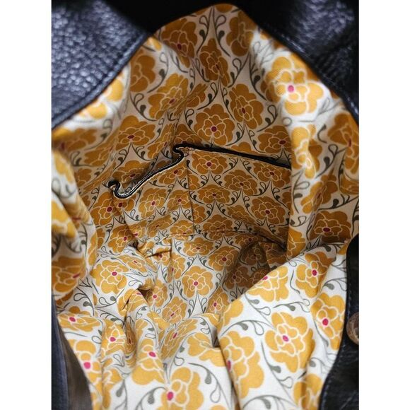 Emma Fox Leather & Suede Large Shoulder Bag - Picture 7 of 11